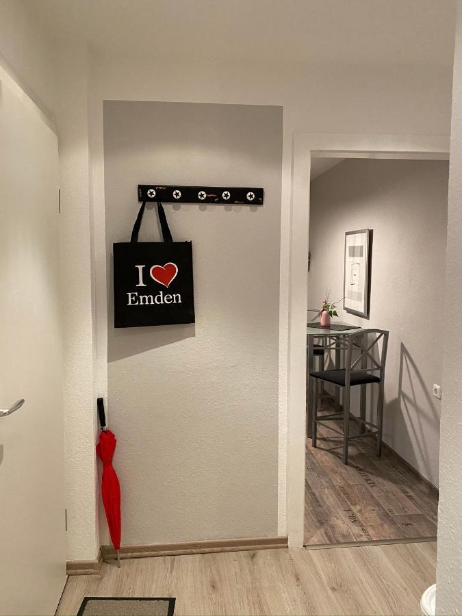 אמדן Ferienwohnung Altstadtblick מראה חיצוני תמונה